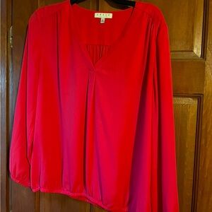 Chaus large red top